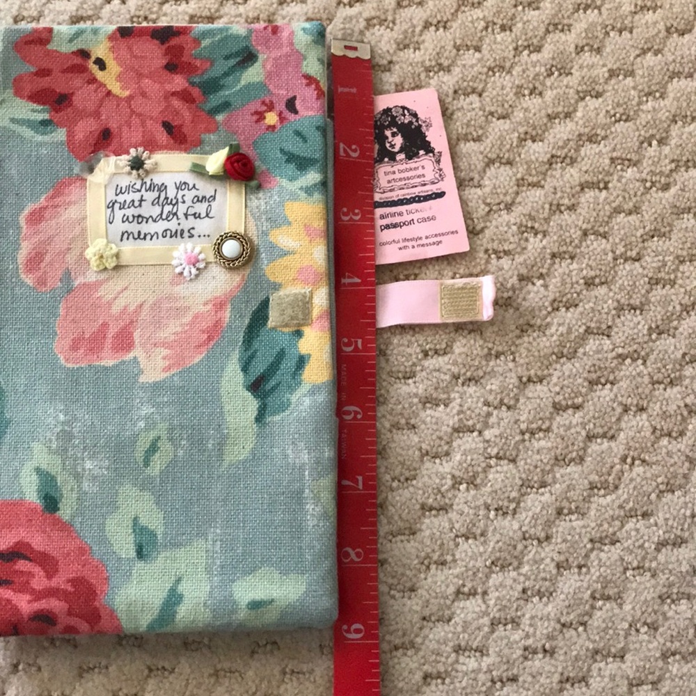 PASSPORT CASE - Picture 6 of 7